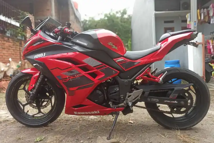 Mulai Rp 15 Jutaan Modifikasi Motor Kawasaki Ninja 250 Dilelang Murah di Depok, Begini Kondisinya