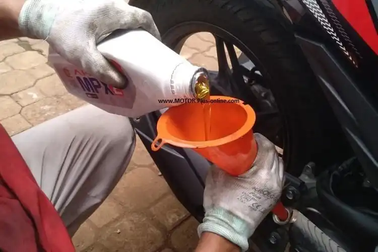 Selain Rangka eSAF Keropos Honda BeAT Dituduh Sering Habis Oli Tanpa Ngebul, Begini Jawaban Mekanik