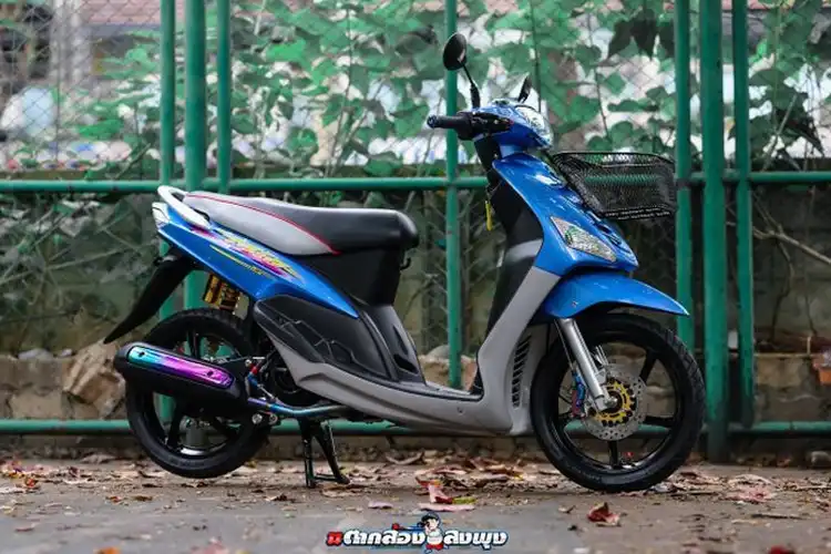 Proper Banget, Modifikasi Motor Yamaha Mio Berdandan Ala Vietnam Look Jadi Stylish