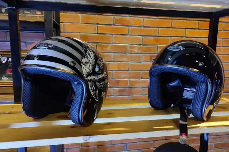 Helm Motor Murah RSV Classic Cocok Buat Vespa dan Motor Custom, Harga Mulai Rp 470 Ribuan