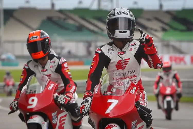 Veda Ega Pratama Menang ATC Jepang 2023, Bikin 5 Pembalap Jepang Keok Sekaligus