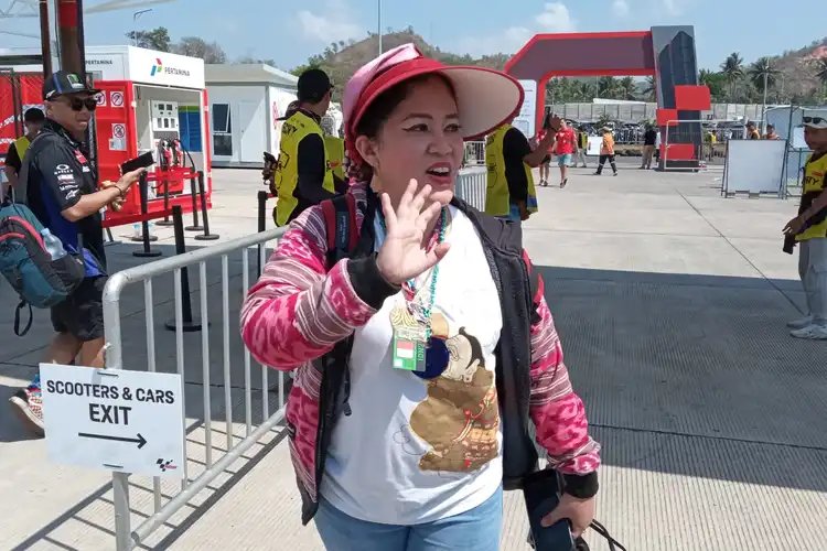 Mendadak Ada Mbak Rara Pawang Hujan di MotoGP Mandalika, Begini Ramalan Race Day