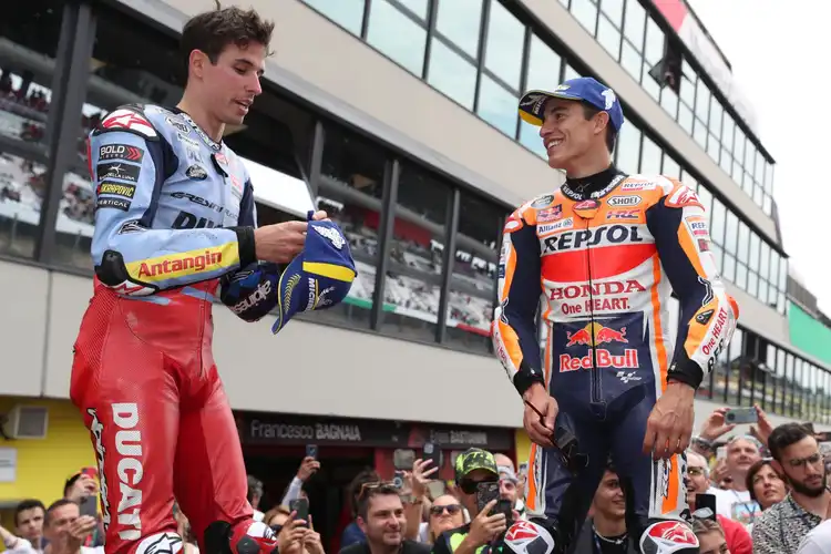 Fakta Mengejutkan Marc Marquez Bisa Pensiun Tahun 2024 Diungkapkan Sang Adik, Padahal Baru Gabung Ducati