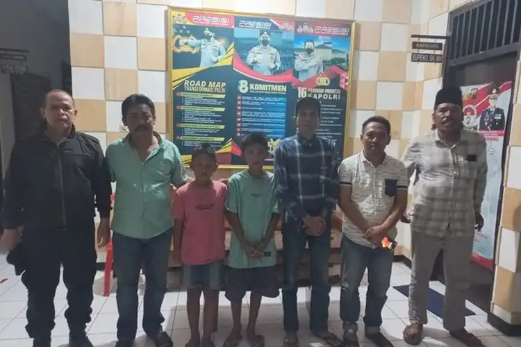 2 Bocah Cuma Bawa Rp 100 Ribu Nekat Naik Motor Tanpa Pelat Nomor dan Pelanggaran Lain Mau ke Jakarta