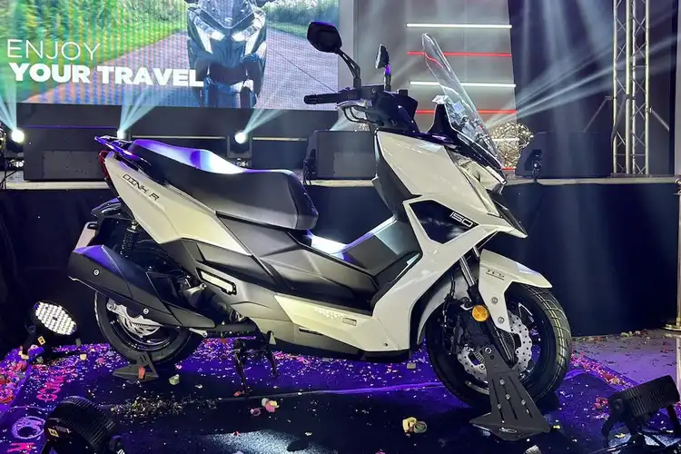 Yamaha NMAX dan Honda PCX Keringat Dingin Motor Baru Kymco Dink R 150 Meluncur Harga Segini
