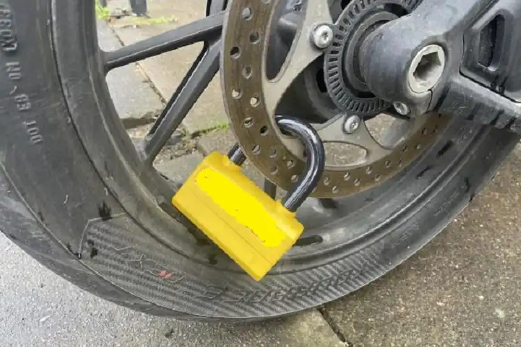 Kapolrestabes Medan Anjurkan Motor Dipasang Gembok Warna Kuning Demi Keamanan
