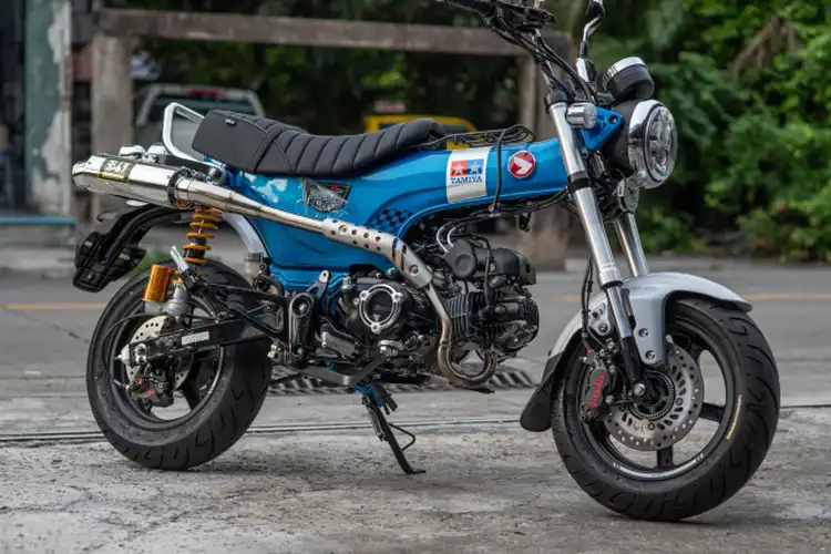 Makin Sultan Modifikasi Motor Honda Dax 125 Tamiya Pasang Aksesoris Kece