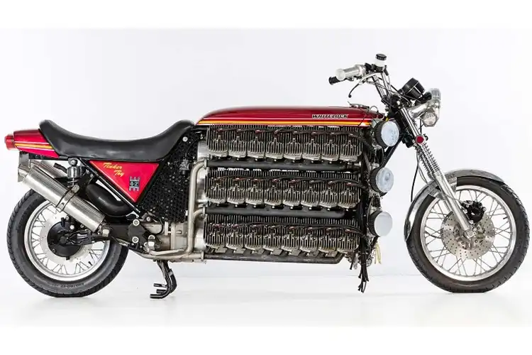 Aneh Tapi Nyata Motor Gede Mesin 4.200 cc 48 Silinder Dilelang Harga Pasti Bikin Melongo