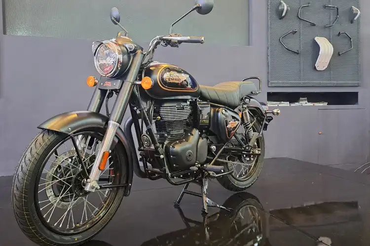 Launching Motor Baru Royal Enfield Bullet 350 Cuma Ada 100 Unit Harga Segini