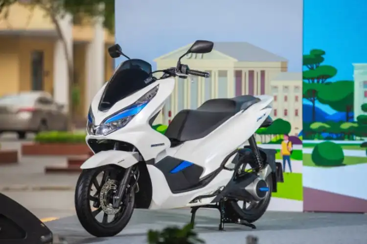 Honda PCX Electric Wujudnya Gaib Di Indonesia, Tapi Jadi Transportasi Wajib di Universitas Ini