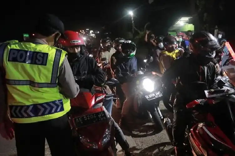 7 Nomor Penting Pas Mudik Lebaran 2024 dari Ambulans Sampai Contact Center Korlantas Polri, Buruan Catat