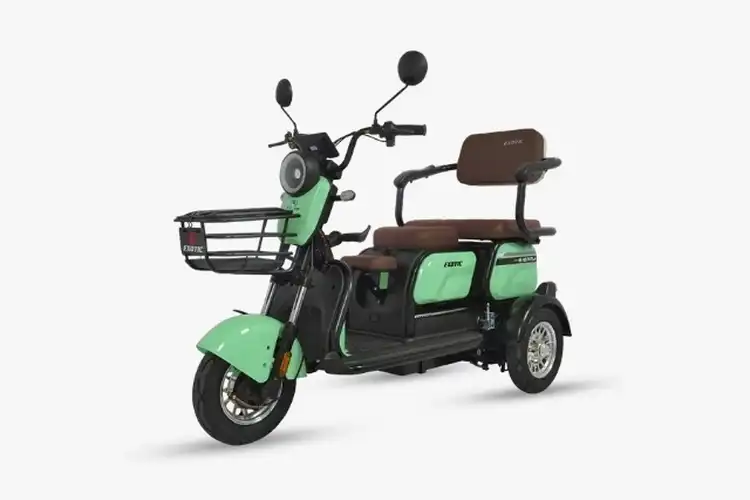 Anti Bensin Motor Murah Rp 8 Jutaan Tenaga Baterai Cocok Untuk Ibu-Ibu ke Pasar