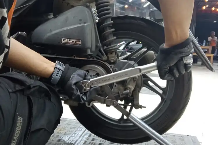 Ini Nama dan Fungsi 10 Komponen Penting di Dalam CVT Motor Matic