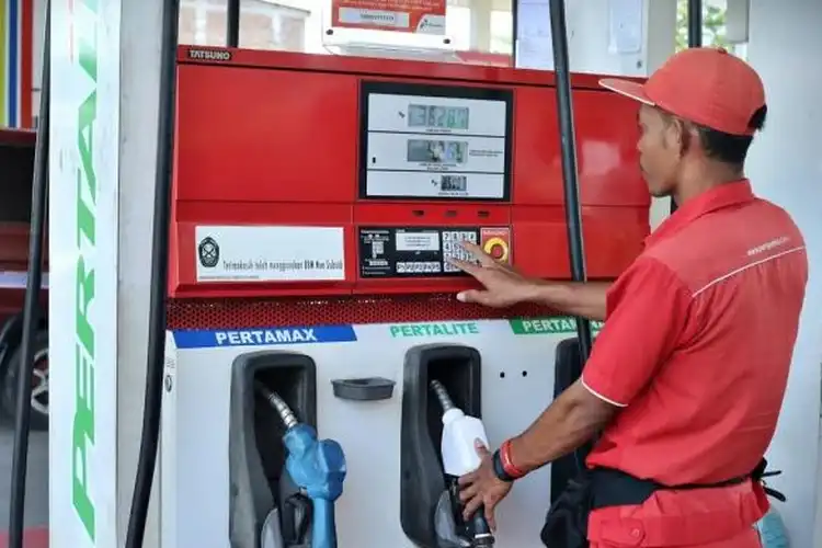 Fakta Harga Bensin Pertalite Naik 17 Agustus 2024 Menteri Luhut Pastikan Motor Tidak Kena Dampak