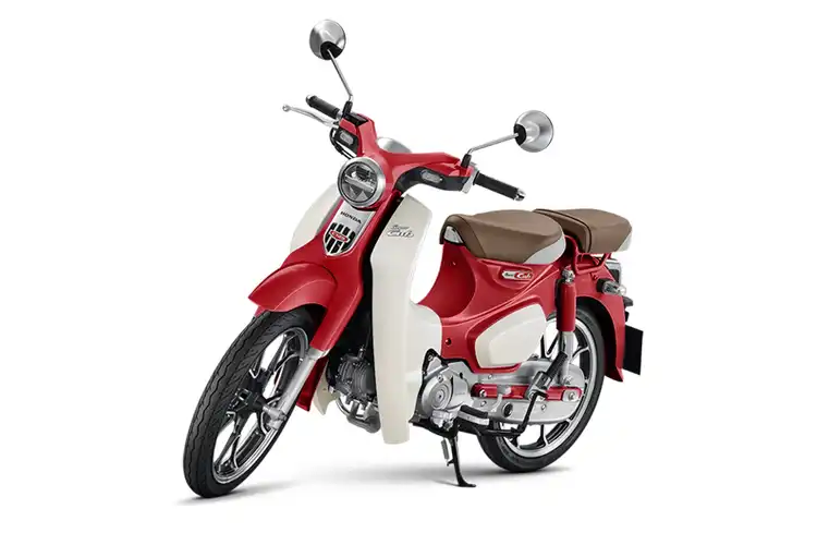 Motor Bebek Paling Mahal di Indonesia Boleh Minum Pertalite atau Harus Pertamax ?