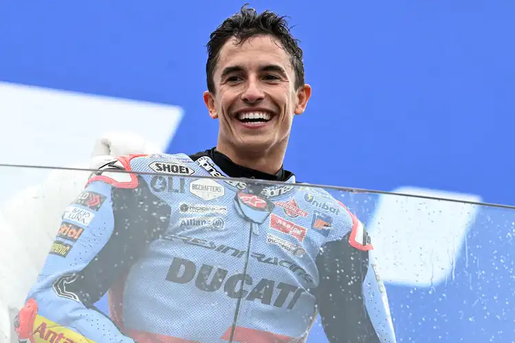 Peluang Marc Marquez di MotoGP 2025 Naik Motor Ducati Terbaru Tapi Tidak di Tim Pabrikan