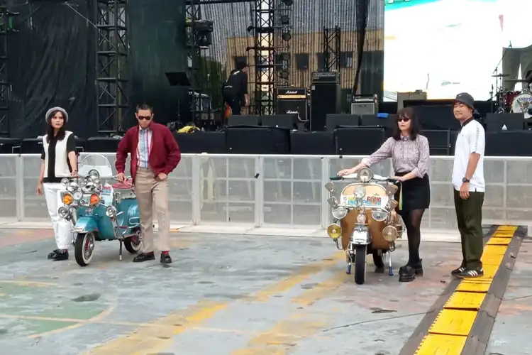 Referensi Outfit Buat Datangi Jakarta Mods Mayday 2024 Awas Jangan Salah Kostum