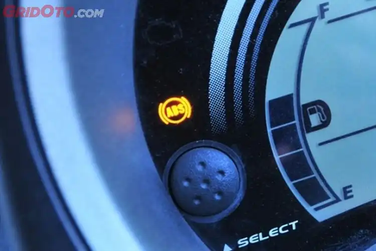Ciri-Ciri Penyakit ABS di Yamaha NMAX yang Kilometernya Sudah Tinggi Ini Bahayanya