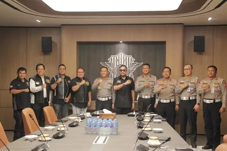 Kunjungan Komunitas Motor HDCI ke Korlantas Polri, Kenalkan Pengurus hingga Jalin Silaturahmi