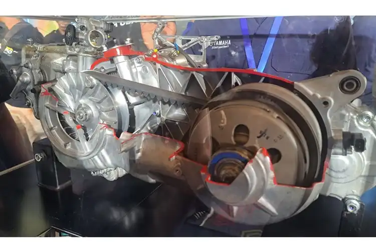 Mesin Yamaha NMAX Turbo Berubah dari Model Lama, Punya Cermin Seperti LEXi LX 155