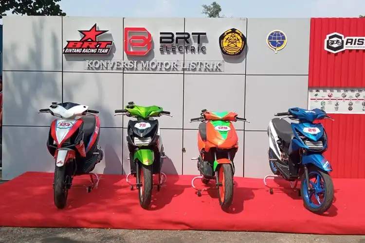 Modifikasi Motor Listrik BRT Untuk Balap Libas Sentul Kecil Kurang dari 1 Menit