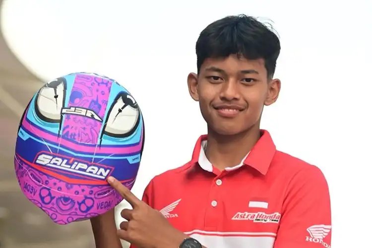 Terungkap Arti Grafis Helm Pembalap Indonesia Veda Ega Pratama di ARRC Mandalika, Ada Belalang