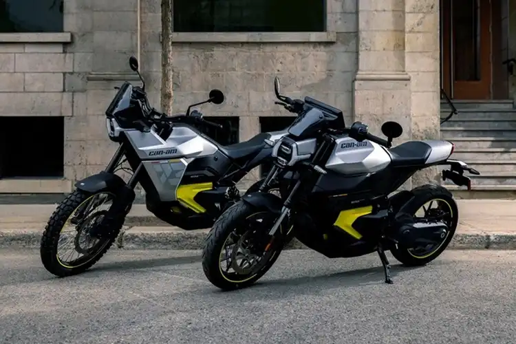 2 Motor Listrik Baru 2025 Can-Am Resmi Meluncur, Jarak Tempuh Sampai 160 Km Harganya Wow