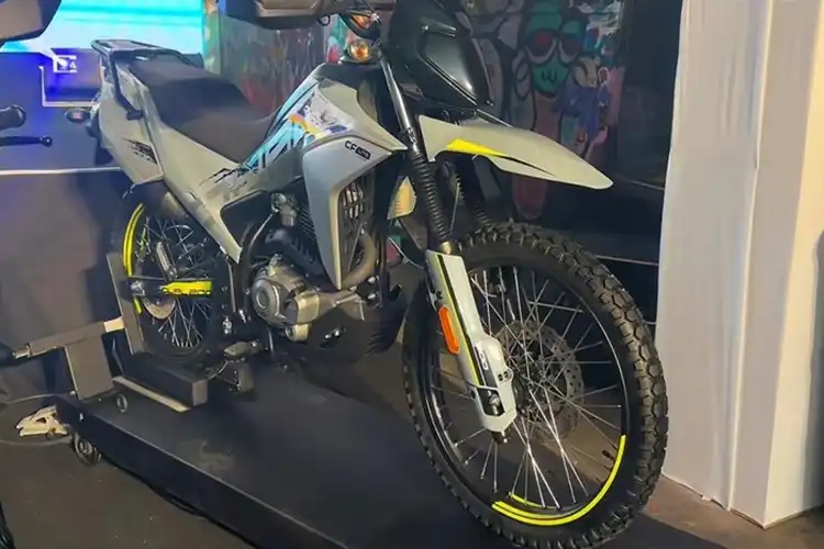Honda CRF150L Hati-hati Ada Motor Trail Baru Mesin 184 cc Segini Harga dan Konsumsi Bensinnya