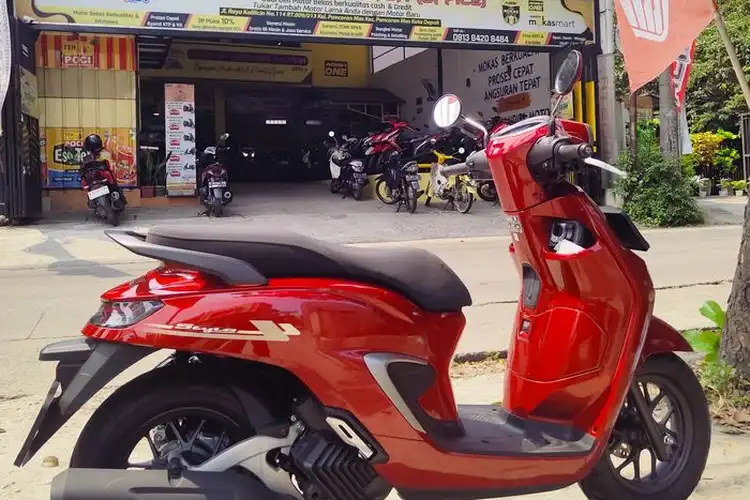 Meluncur Belum Sampai Satu Tahun Honda Stylo 160 Sudah Ada Bekasnya Harga Turun Segini