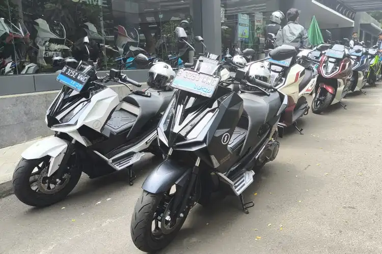 Begini Rasanya Motor Listrik Alva Cervo Q yang Harganya Rp 49,5 Juta Buat Jalan-jalan di Jakarta