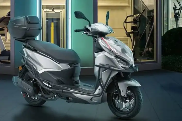 Lawan Honda Vario 160 Motor Baru 2024 Fitur Komplet Desain Garang Harga Lebih Murah