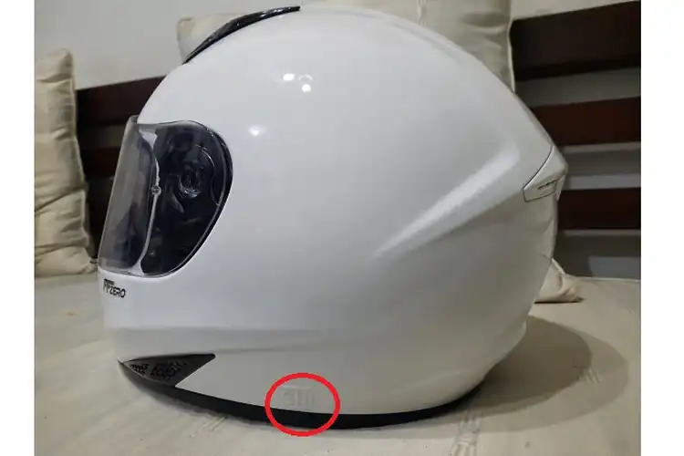 Yuk Cek 3 Huruf di Helm Yang Bikin Lolos Razia Operasi Zebra 2024