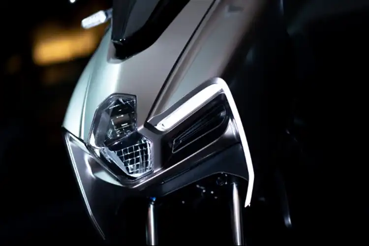 Resmi Meluncur Motor Baru 2024 Iritnya Mirip-mirip Honda PCX 160 Fitur Canggih Harganya Wow