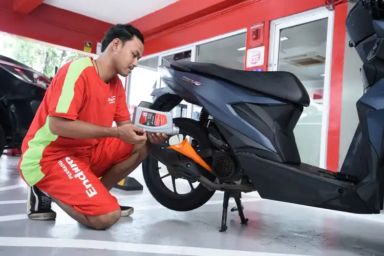 Serius Cuma Ganti Oli Pertamina Enduro Bisa Bawa Pulang Yamaha NMAX Turbo dan Honda ADV 160