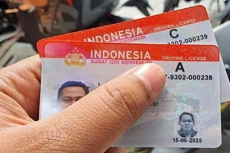 Puluhan SIM Gratis Dibagikan Polisi Buat Masyarakat Berlaku Sampai Akhir Tahun 2024 