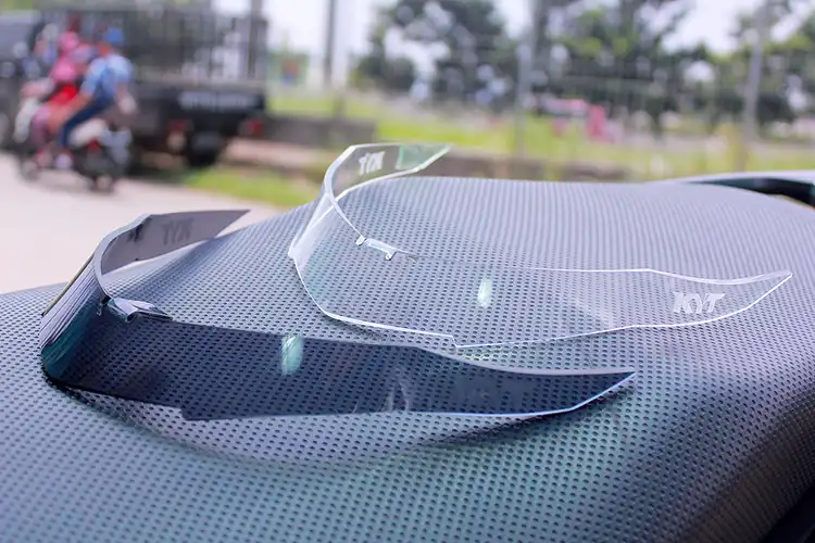Cara Membuat Spoiler di Helm, Bahan dan Alatnya Gampang Banget