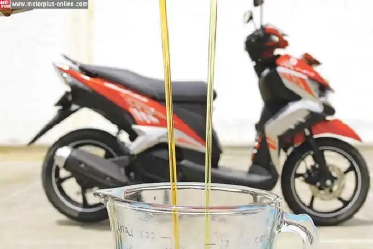 Oli Motor Sering Berkurang? Cari Tahu 3 Penyebab Utamanya