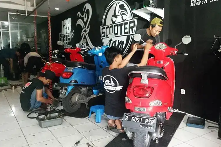 Bikin Duit Liburan Aman, Servis Vespa di Scooter Jam Ada Diskonnya
