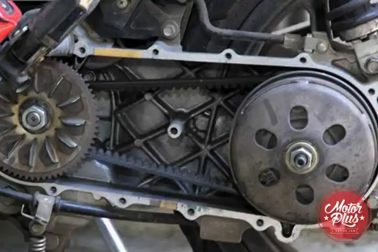 5 Komponen CVT di Motor Matic yang Wajib Diservis Setelah Turing Jauh