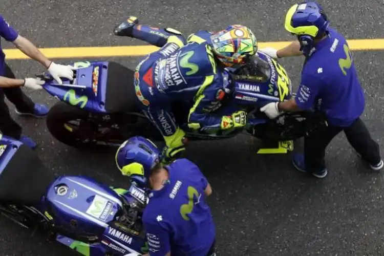 2 Kelemahan Valentino Rossi yang Bikin Selalu Kalah di Balapan Flag to Flag