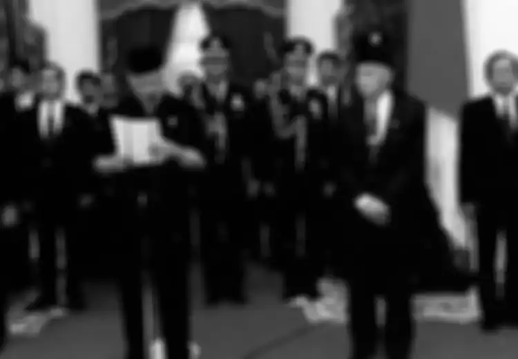 21 Mei 1998, Ketika Soeharto Ditinggal Sendirian oleh Orang-orang Kepercayaannya