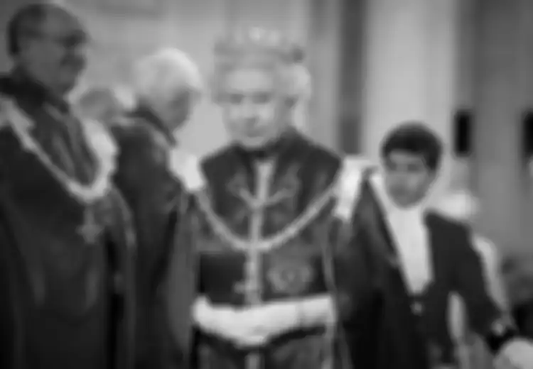 6 Pekerjaan 'Aneh' Ini Benar-benar Ada di Komplek Istana Kerajaan Inggris, Termasuk Penguji Sepatu Ratu Elizabeth II