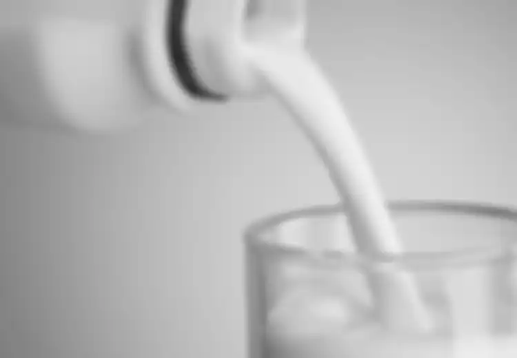 Pantesan Waktu Kecil Sering Dianjurkan Minum Susu Sebelom Tidur, Taernyata Ini yang Akan Terjadi Pada Tubuh Jika Rutin Minum Susu Sebelum Tidur