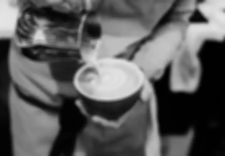 Suka Konsumsi Kopi Kekinian yang Dijual di Kafe-kafe? Waspadai Kandungan Kalorinya Loh!