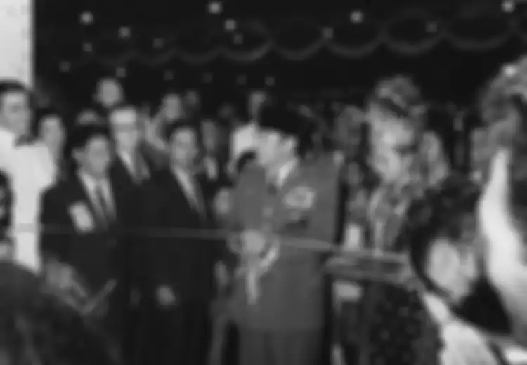 Belum Sempat Para Pengawalnya Bereaksi Saat Presiden Dilempar 5 Granat, Bukannya Berlindung, Tak Disangka Justru Soekarno Lakukan Aksi Tak Terduga Ini