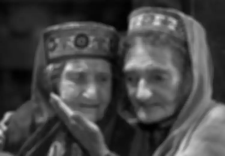 Dapat Hidup hingga Usia 120-an Bahkan Masih Bisa Melahirkan di Usia 60-an, Kecantikan Wanita di Lembah Hunza Ternyata Dipicu oleh Kondisi Lingkungannya yang Bak di Surga Ini