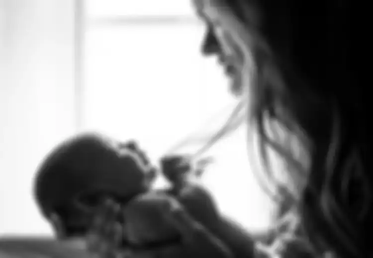Arti Mimpi Menyusui Bayi Perempuan Menurut Primbon Jawa Artinya Berbeda-Beda Tergantung Detail Ini