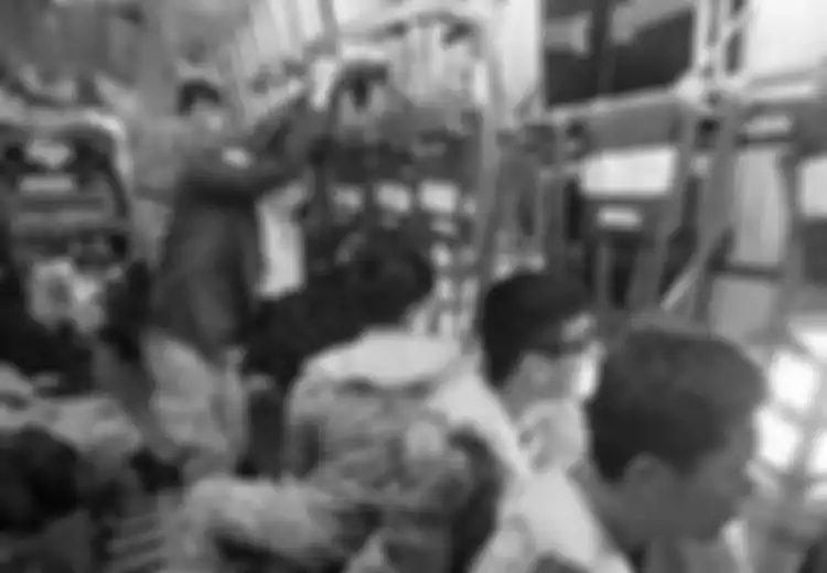 Pesawat AirAsia QZ8501 Kemungkinan Jatuh Menukik Tajam dan Langsung Masuk ke Dalam Laut
