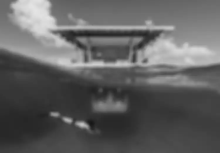 Menikmati Sensasi Bermalam di Resor Bawah Laut