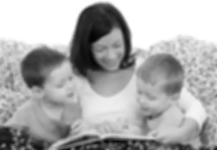 Anak Belajar Bahasa (3): Ibu Perlu Mendongeng